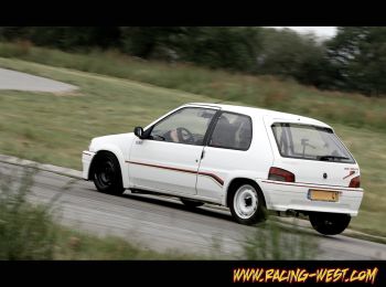 Peugeot 106